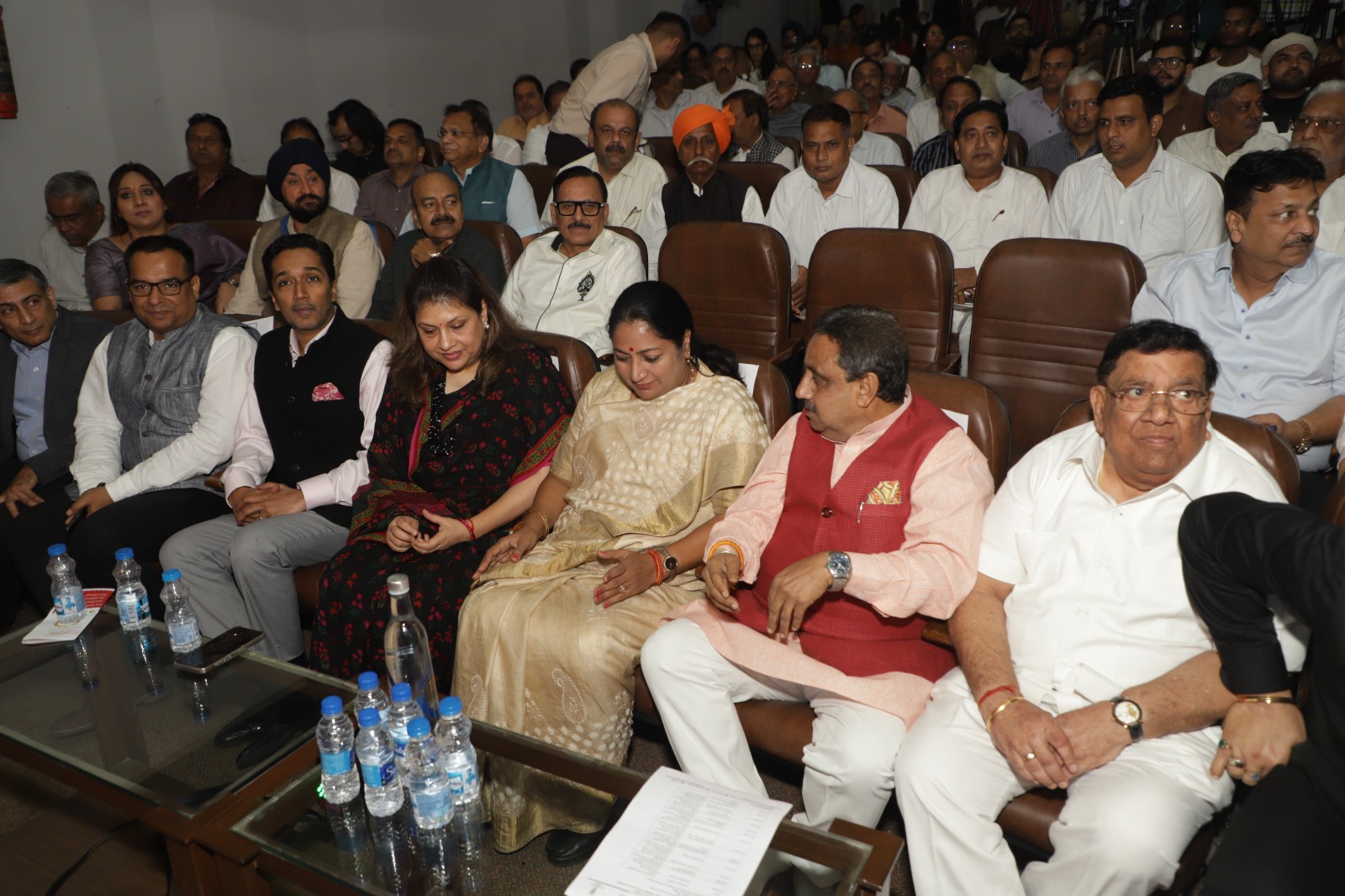 CAIT launches National Skilling Mission ‘ARISE’ – 2.5 million traders and retailers to be empowered  CAIT, NSDC, and Coca-Cola India join hands to digitally and skillfully empower India’s retail sector — strengthening Prime Minister Modi’s “Skill India–Strong India” vision